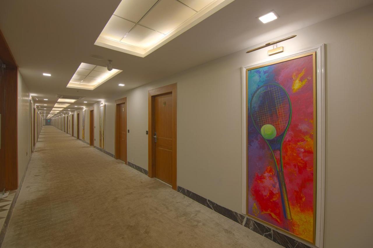 Hotel Bay Laurel Retreat Faridabad Bagian luar foto